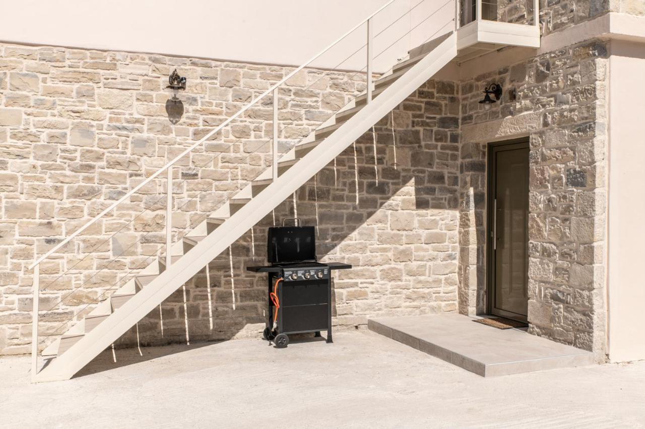 Aeonios Luxury Villa Pitsidia Eksteriør bilde