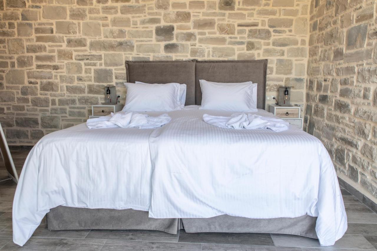Aeonios Luxury Villa Pitsidia Eksteriør bilde
